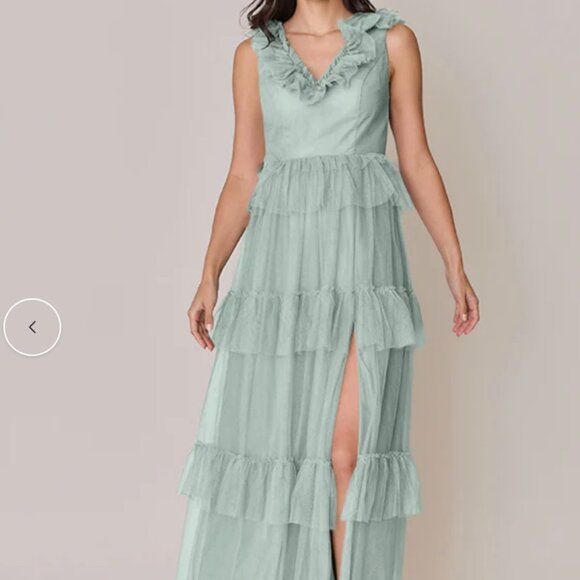Revelry Dresses & Skirts - Revelry Keelie Tulle Dress Size 4 Sage